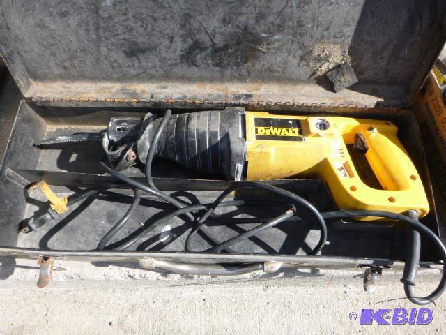 lot 35 image: DeWalt Reciprocating Saw Model #DW3...