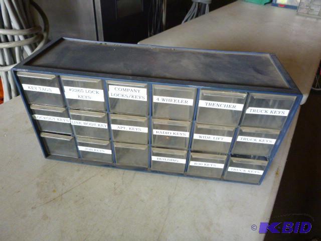 lot 72 image: Plastic Parts Bin...