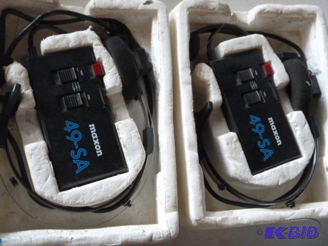 lot 80 image: 2 Maxon 49-SA Compact FM 2-Way Radi...