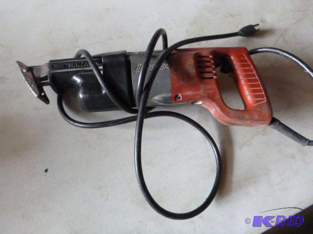 lot 83 image: Milwaukee Sawzall Heavy Duty 6608 -...