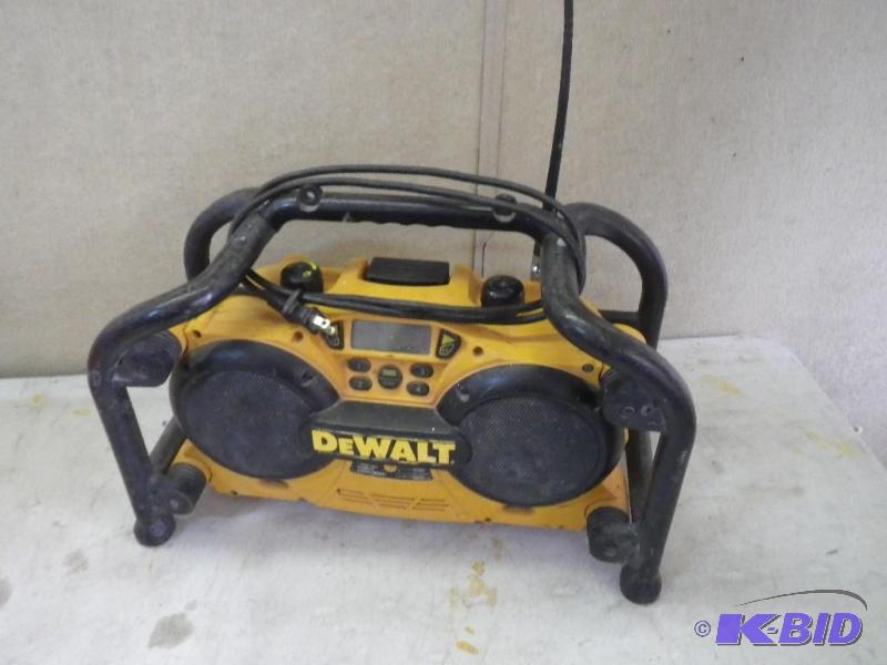 lot 20 image: Dewalt radio battery charger, no te...