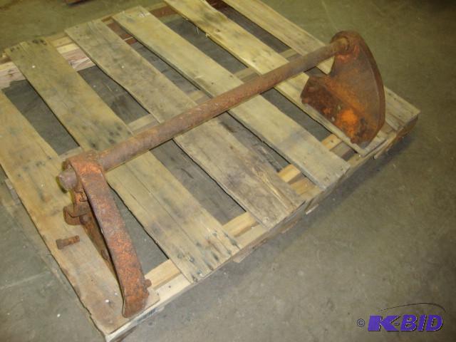 lot 150 image: Axle or Hinge...