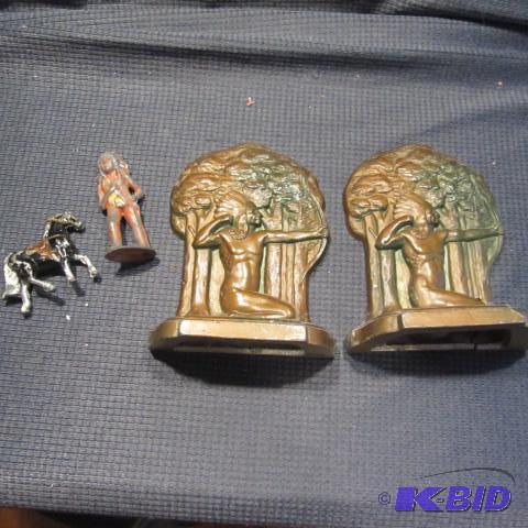 Cast Book Ends