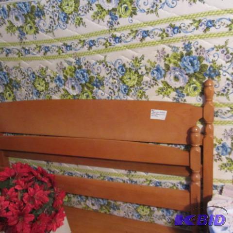 Full Size Bed
