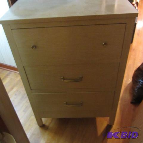 Blond Oak Dresser