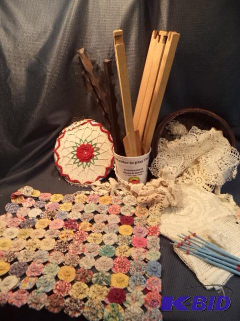 lot 117 image: Crochet hooks Remnants