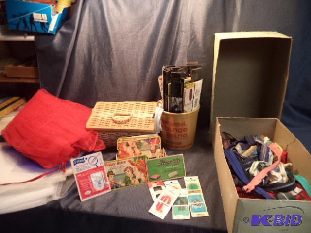lot 118 image: Zippers, Vintage Needle Books
