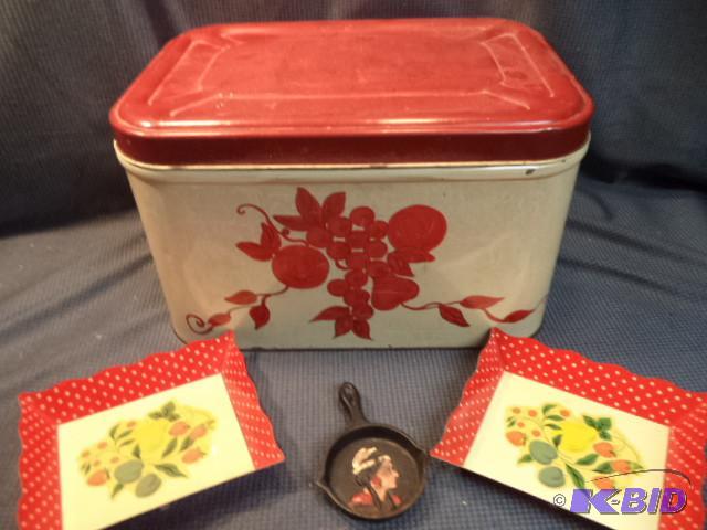 lot 126 image: Bread Box and Tins