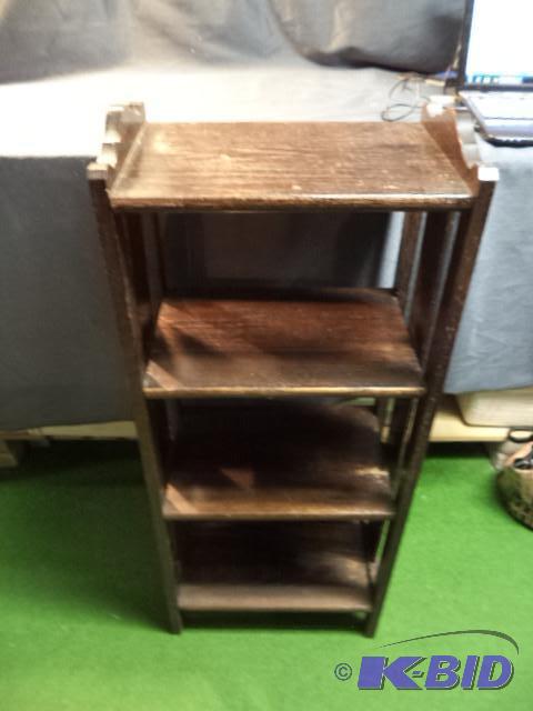 lot 127 image: Bookcase
