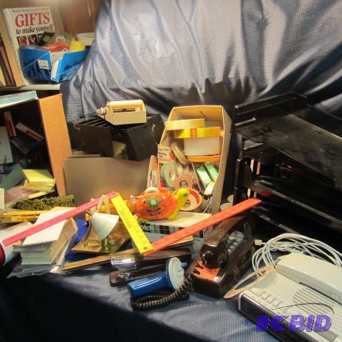 lot 168 image: Office Supplies