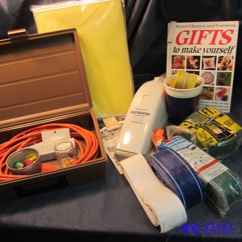 lot 192 image: Dust Buster, Webbing, Cord