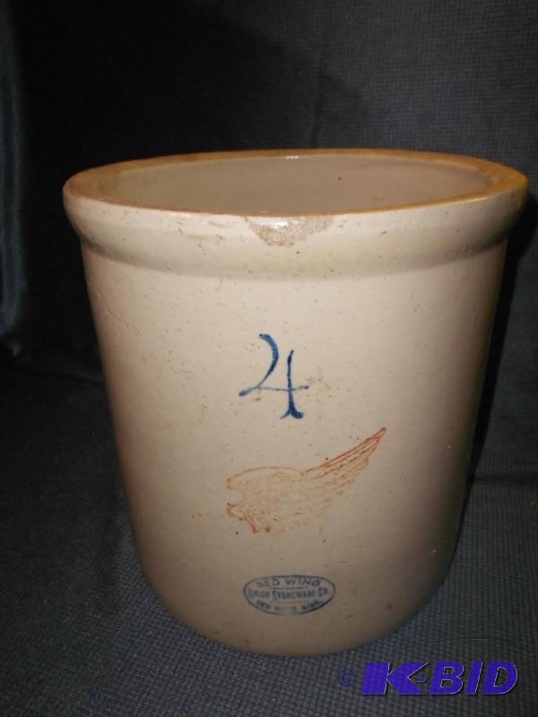 lot 301 image: Red Wing Crock