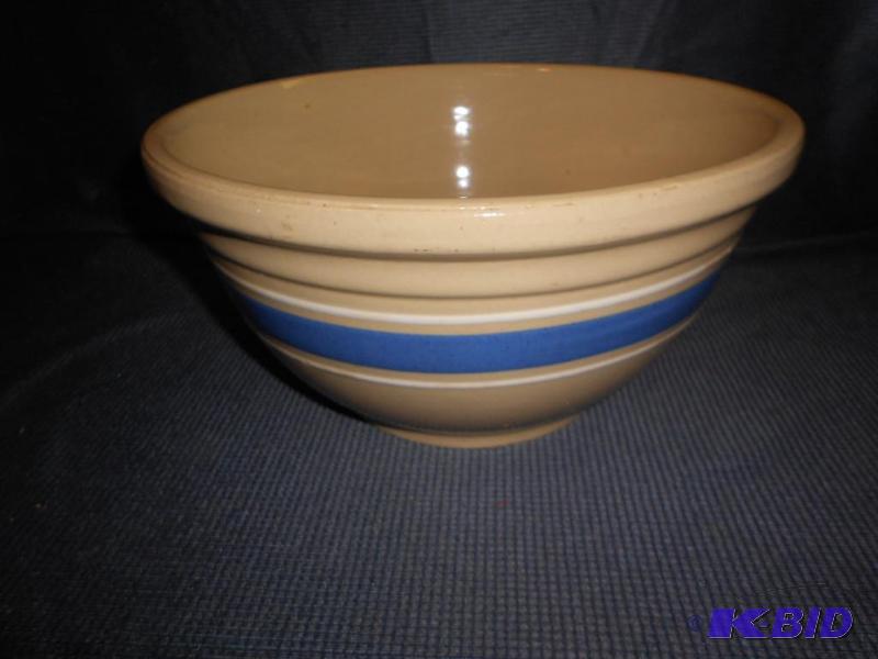 lot 306 image: Watts Bowl