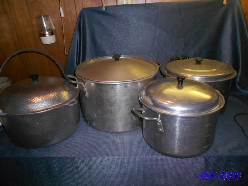 lot 316 image: Kettles