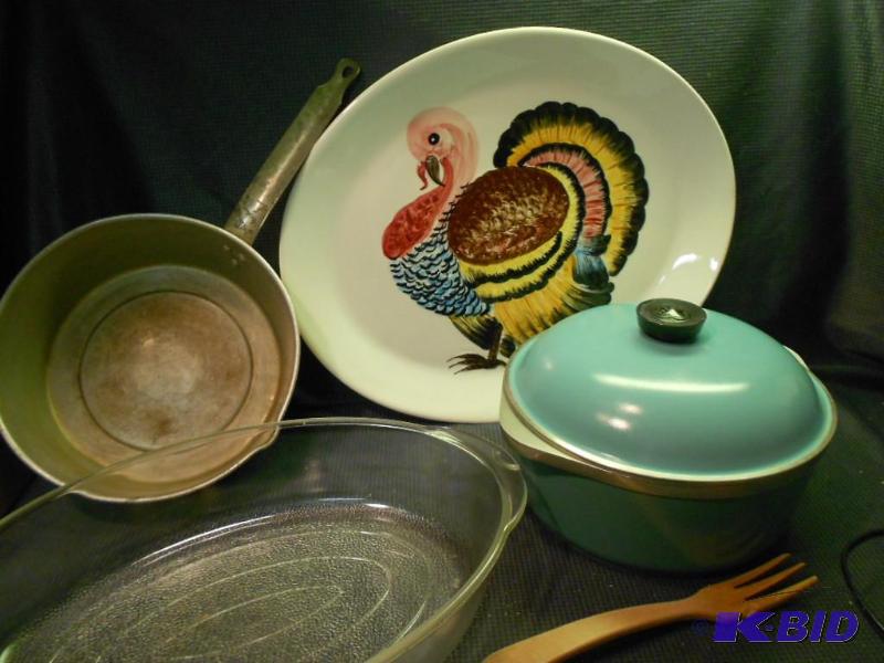 lot 320 image: Club Pan, Turkey Platter