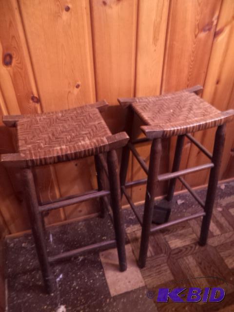lot 62 image: Wood Bar Stools