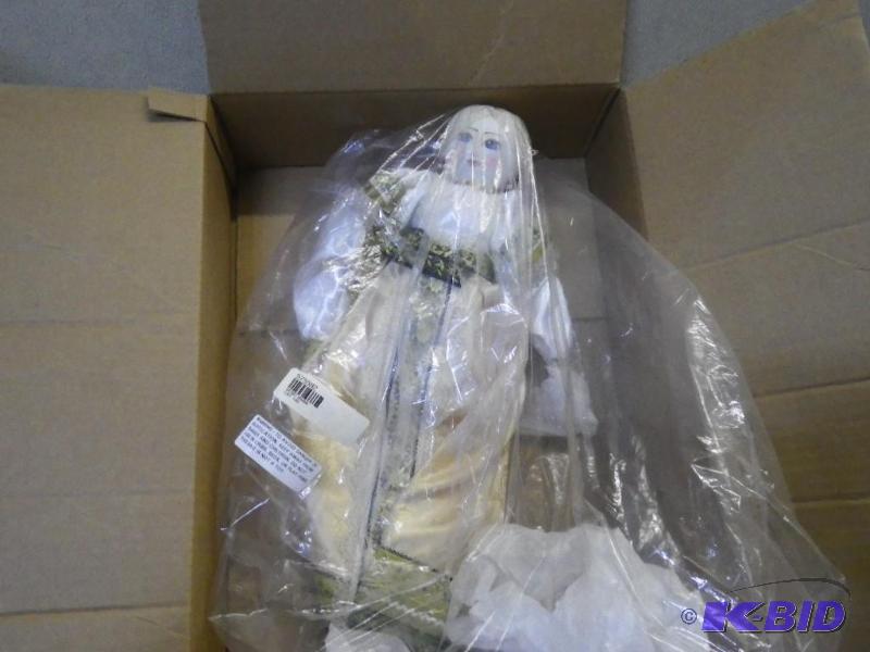 Makisimova Valetina Doll...