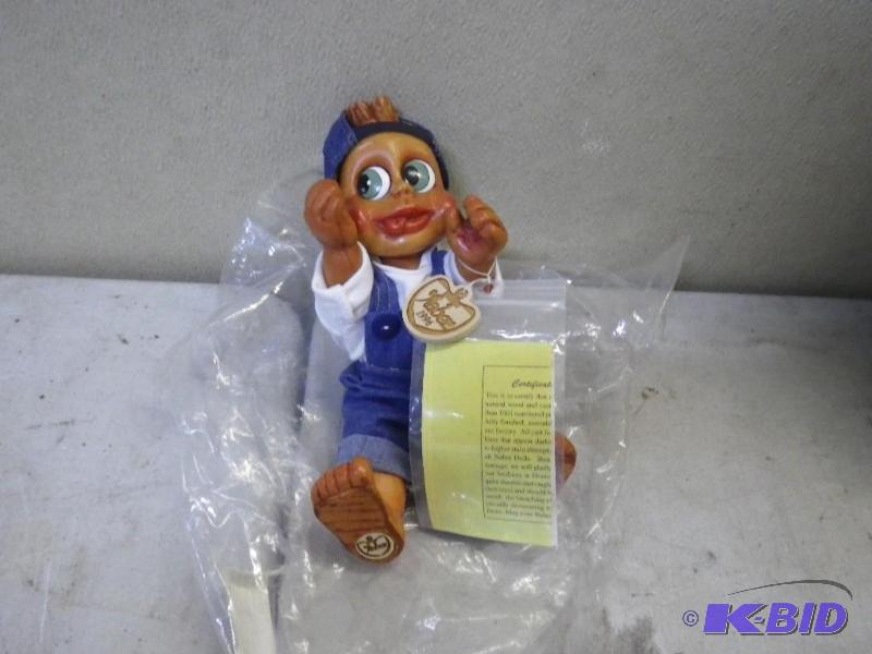 Naber Doll...