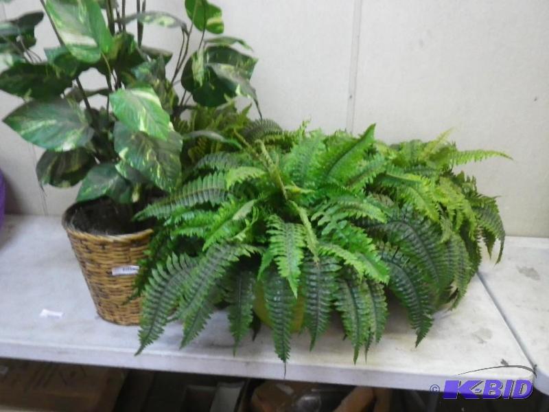 4 artificial plants...