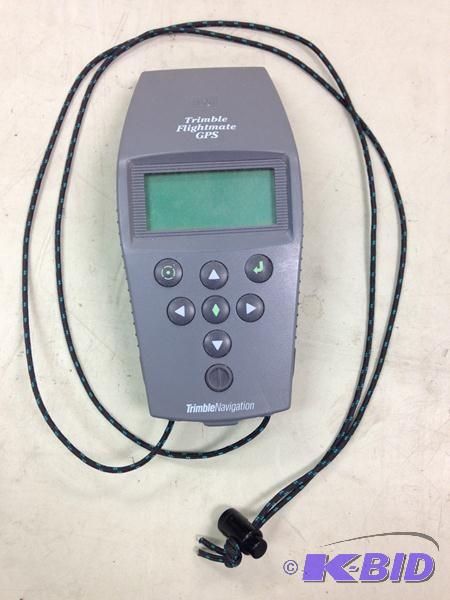 lot 20 image: Trimble Flightmate Handheld GPS Uni...