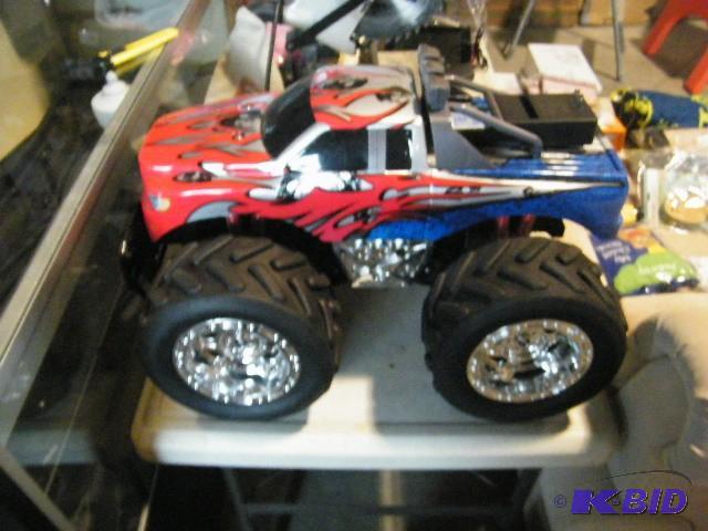 RC Monster Truck - Red and Black - ...