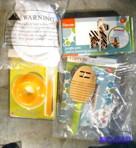 Mixed Lot of Baby Items - (1) Music...