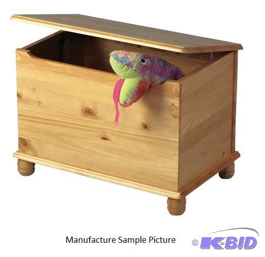 Natural Pine Finish Toy Chest - Ret...