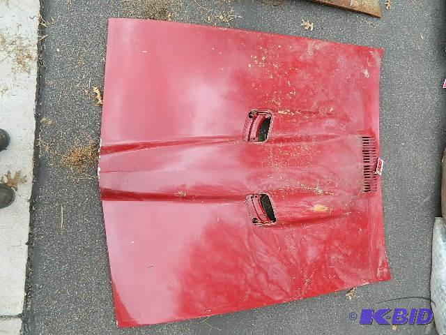 lot 125 image: 1969 GTO front hood. &nbspPle...