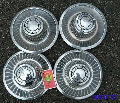 lot 144 image: Chevrolet Rally Wheels center cover...