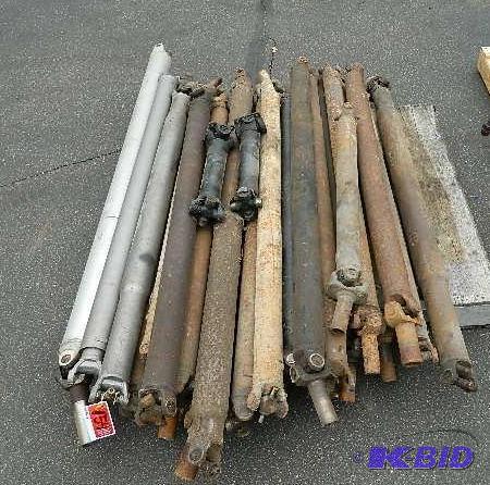 lot 154 image: Pallet of 20 Drive Shafts for (67...