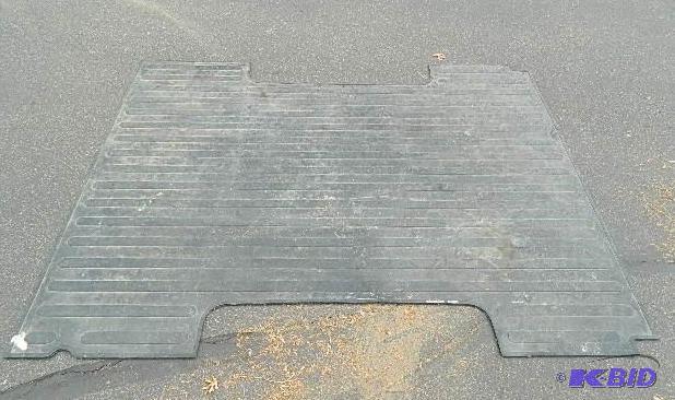 lot 170 image: Truck Bed Liner Matt ( 78" x 6...