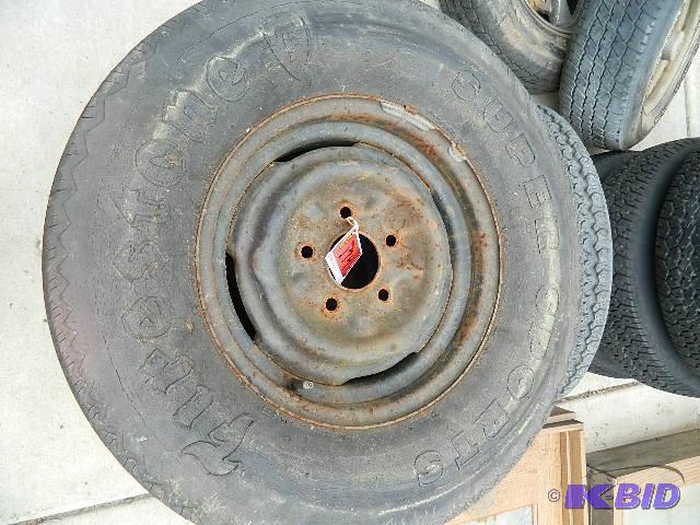 lot 174 image: Tires on 14" Rims FireStone Su...