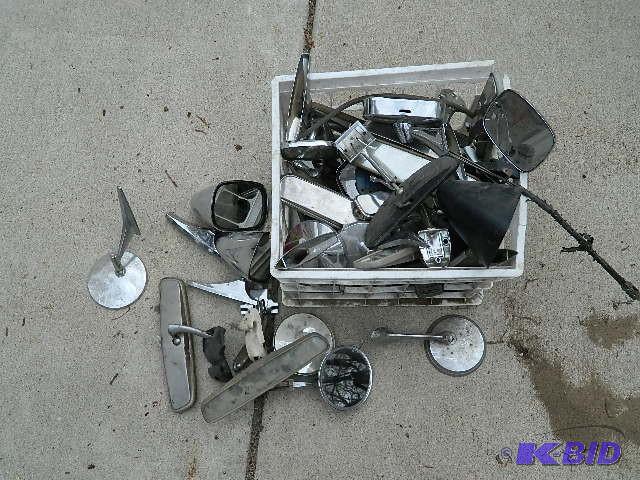 lot 178 image: Exterior and rear view mirrors for ...