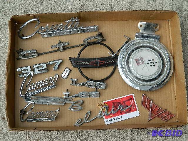 lot 195 image: Vintage Corvette , GTO, L-82 Emblem...