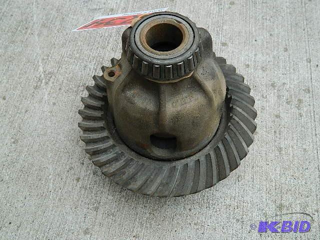 lot 234 image: Rear End Carrier for GM 10 Bolt. Pl...