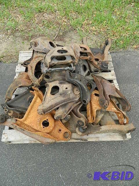 lot 54 image: Pallet of &quotA" Arms, (cont...