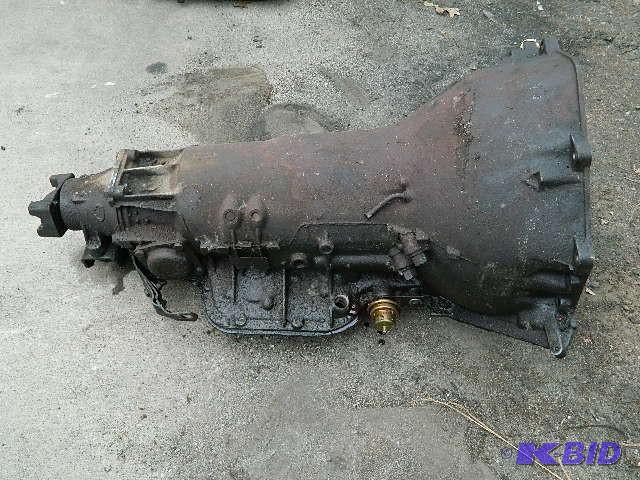 lot 65 image: Chevrolet TH400 transmission. Pleas...