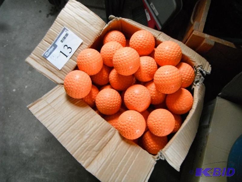 lot 13 image: Lot of (92) 11" Softballs, ora...