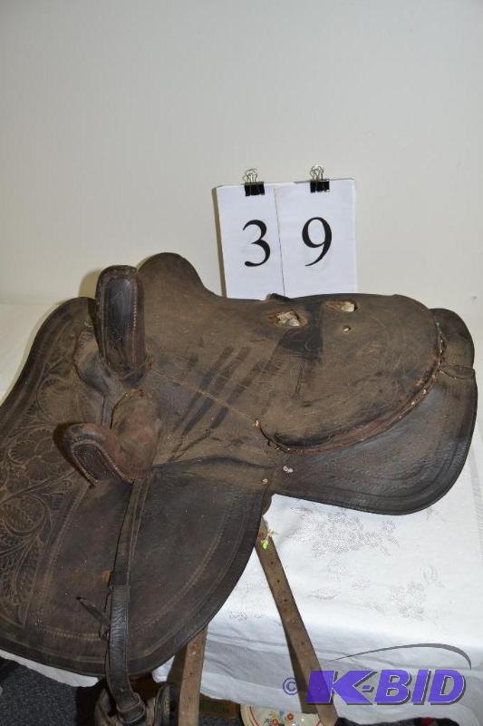 lot 39 image: side saddle