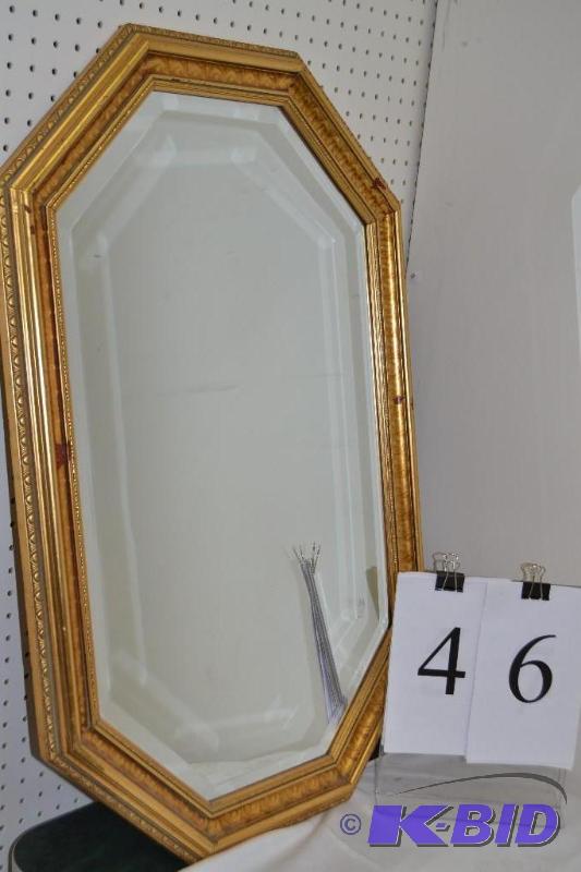 lot 46 image: Mirror