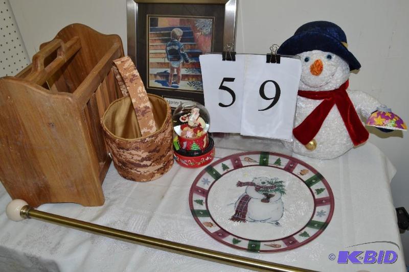 lot 59 image: Harley Davidson - Coca Cola