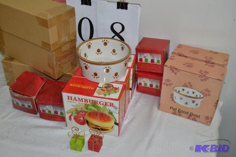 lot 8 image: Pet food dishes, phones, place card holders