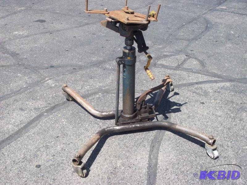 Motor Jack stand...
