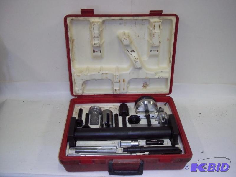 Rotunda Courier Truck Service Kit...