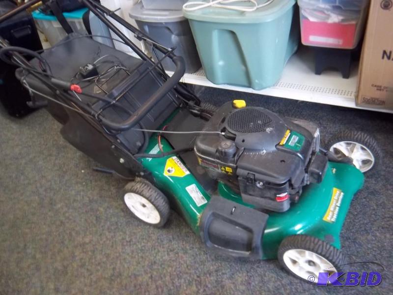 Yard King Lawn Mower -825 Series - ...