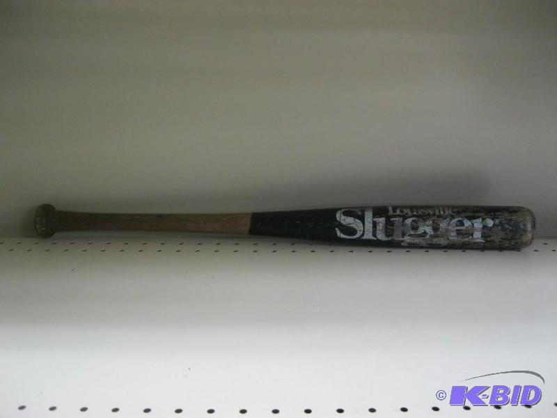 Louisville Slugger Wood Baseball Ba...
