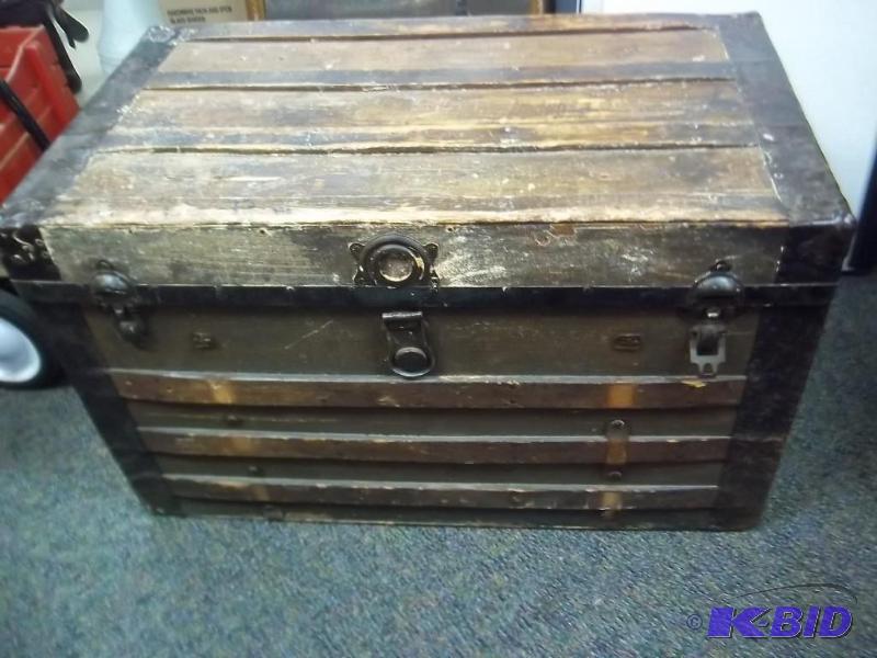 Antique Wood Chest &nbsp-Lots Of W...