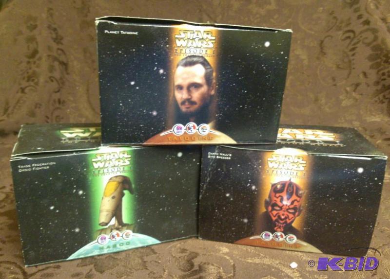 lot 7 image: Lot of 3 PepsiCo Restaurant Group (Taco Bell,...