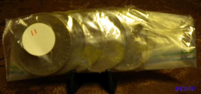 lot 11 image: BAG OF 5 IKE DOLLAR ONE DOLLAR COIN...