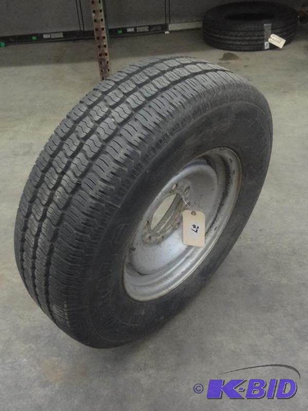 Unused General LT2457516 Truck Ti...
